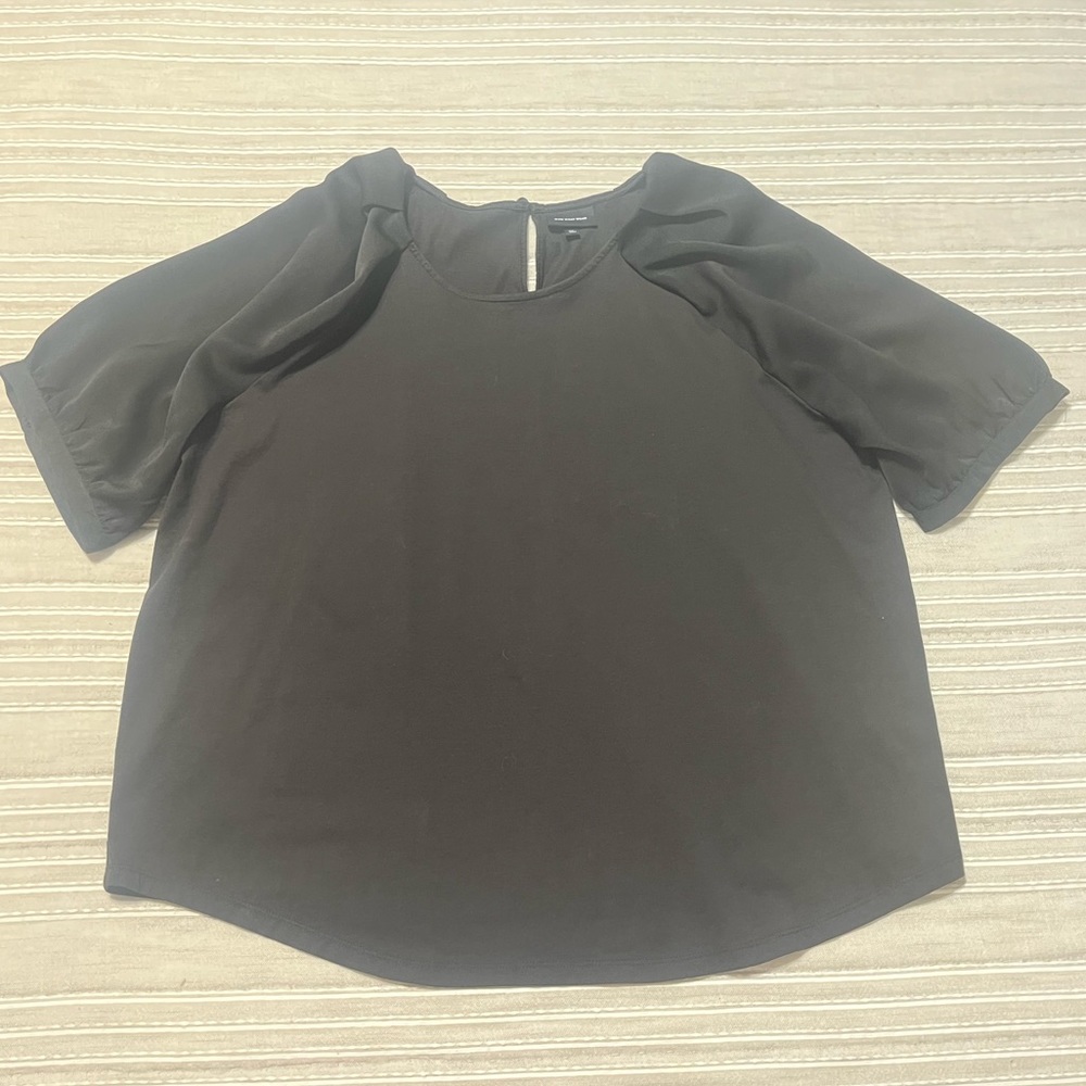 Satin-Like Puffy Sleeved Top